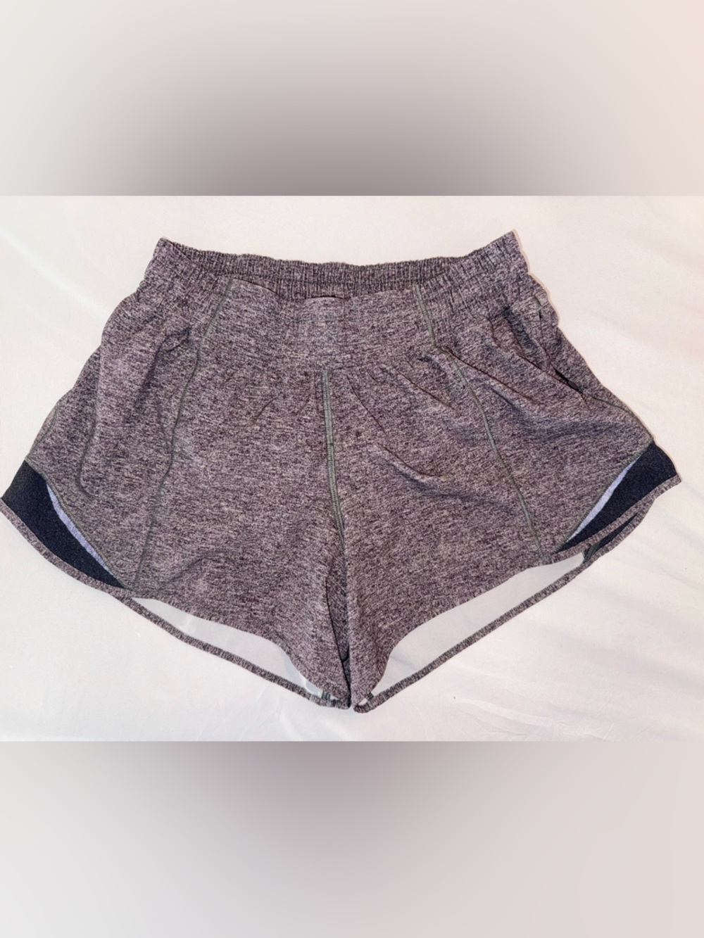 Lululemon Logo Women's Athletic Gray Lined Activewear Running Shorts Size Small